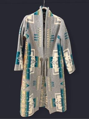 Jessie Western One of a Kind Blanket Coat Native American College Fund Wool NWOT